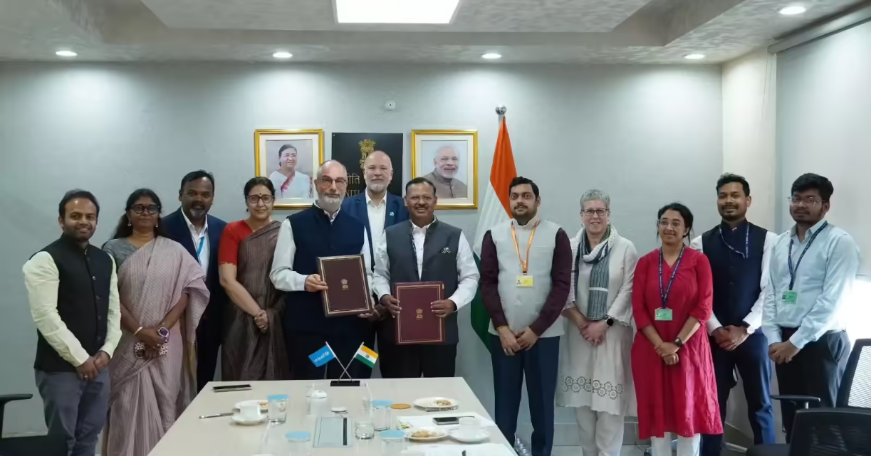 NITI Aayog and UNICEF India officials during signing of agreement to improve maternal and child nutrition in aspirational districts